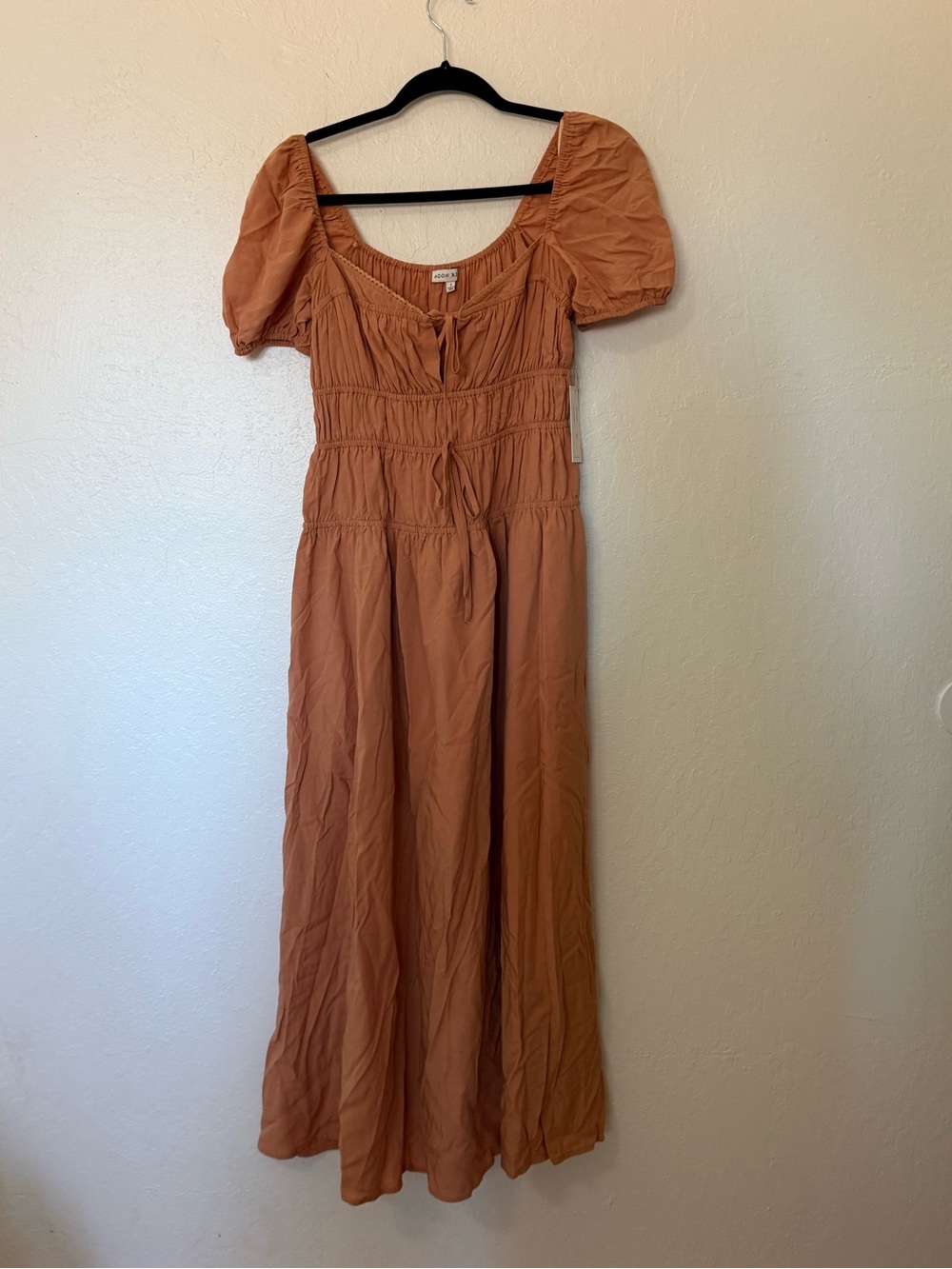 Moon River Puff-Sleeve Maxi Dress size small